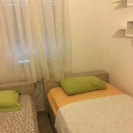 Feriehus Vaga Guzelcamlı